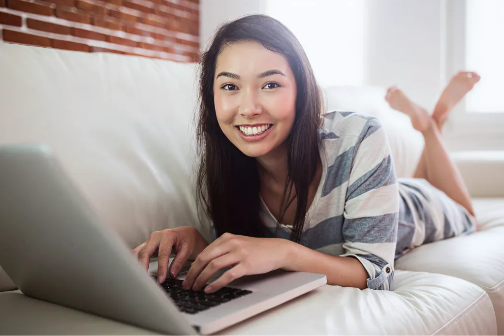 Online team member at work